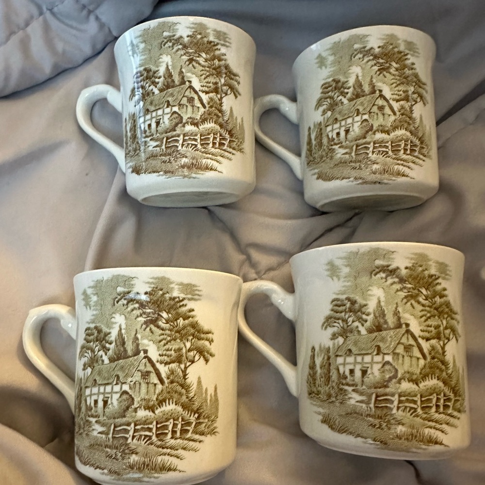 Vintage J & G Meakin Romantic England Anne Hathway cottage tea cup set 4 pc